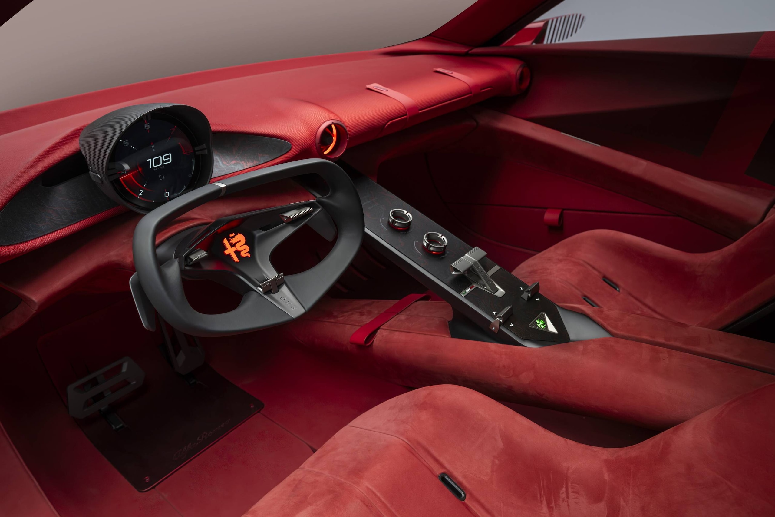 Alfa Romeo Cuorerosso, il Biscione mostra il futuro