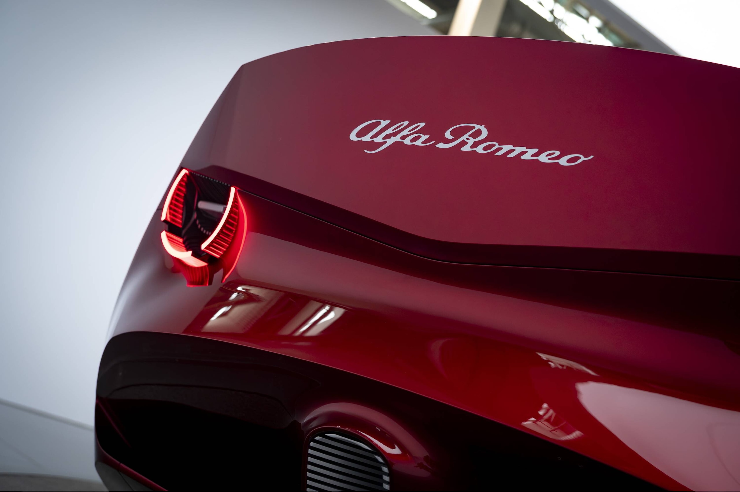 Alfa Romeo Cuorerosso, il Biscione mostra il futuro