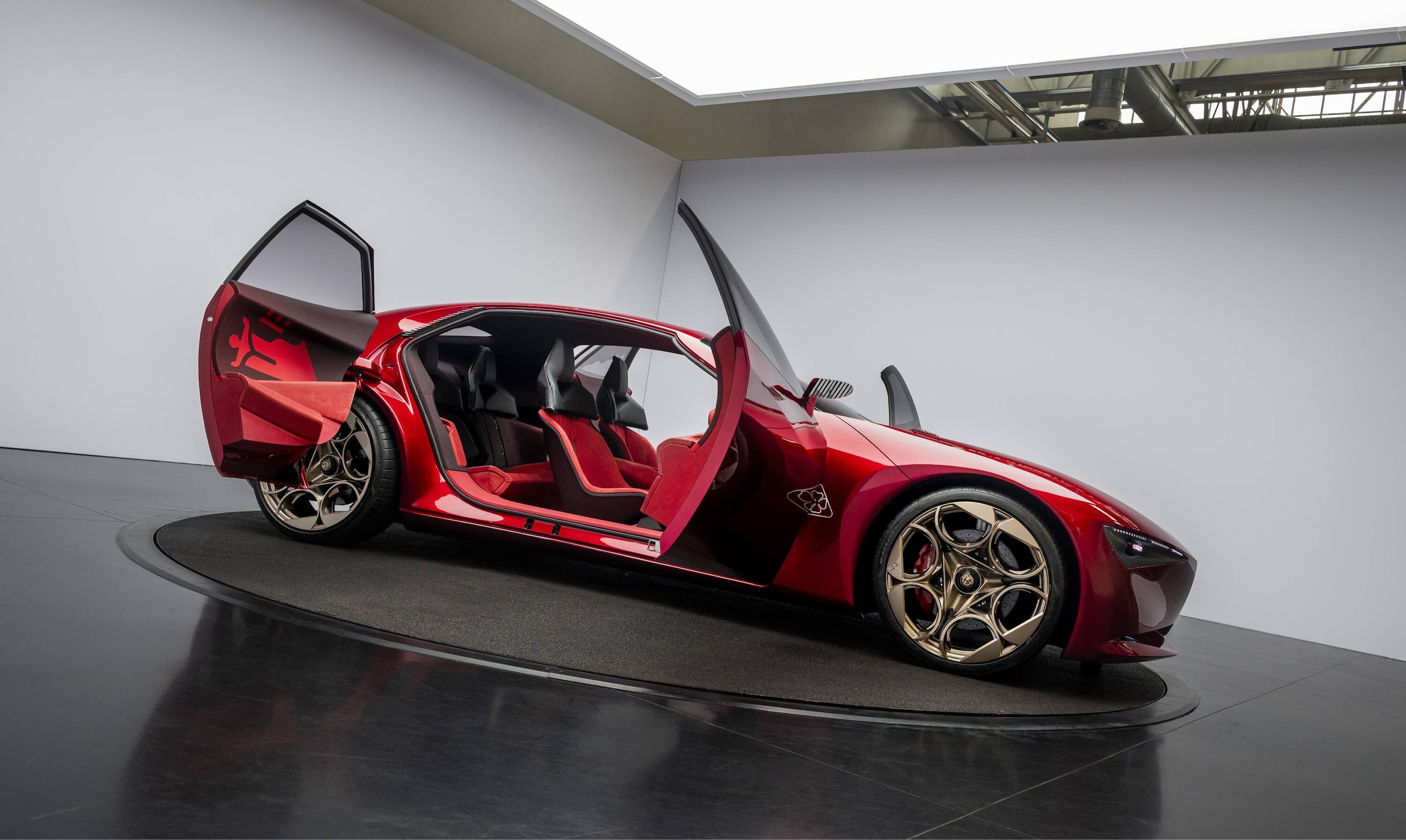 Alfa Romeo Cuorerosso, il Biscione mostra il futuro