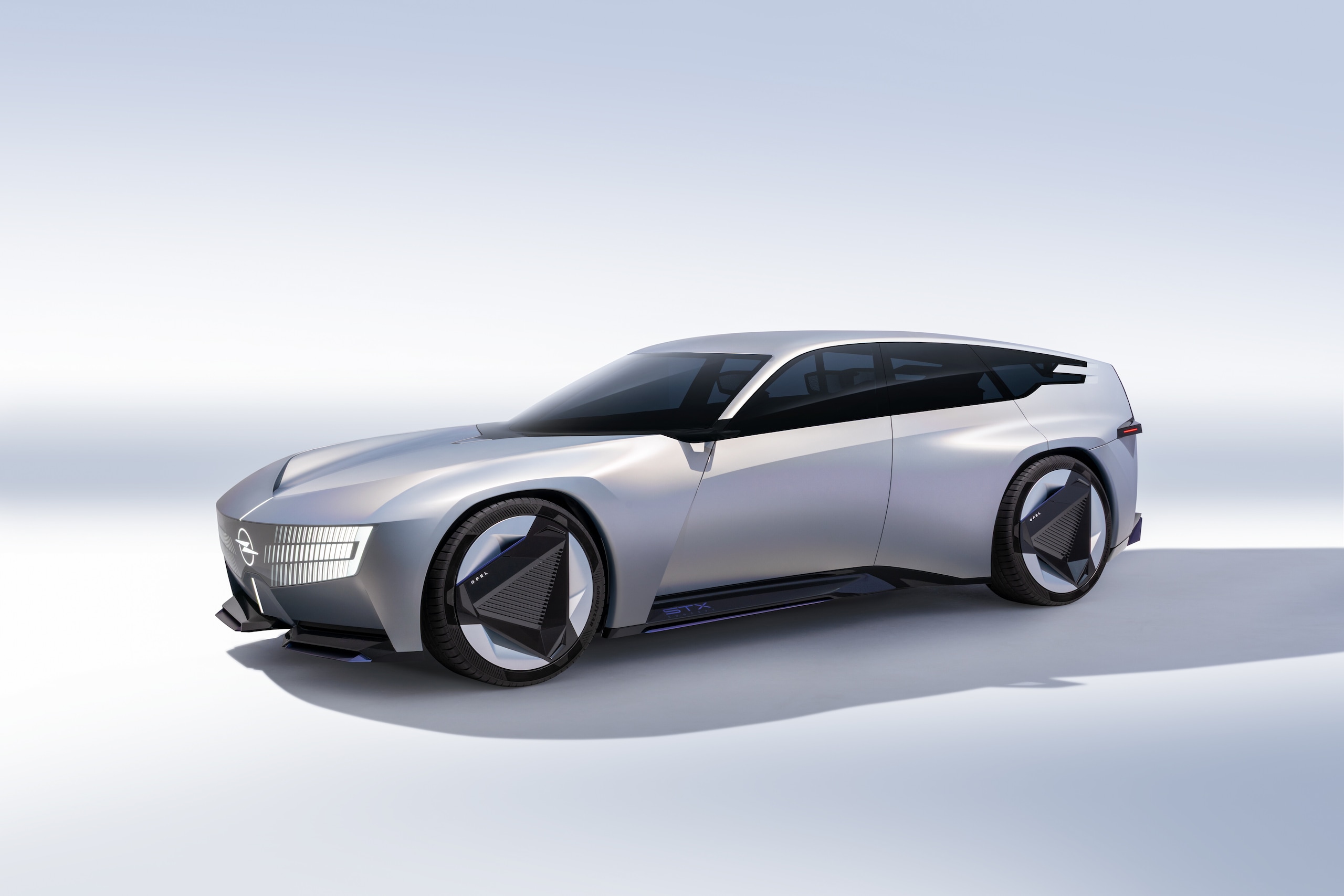 Opel STX Concept, il futuro è wagon