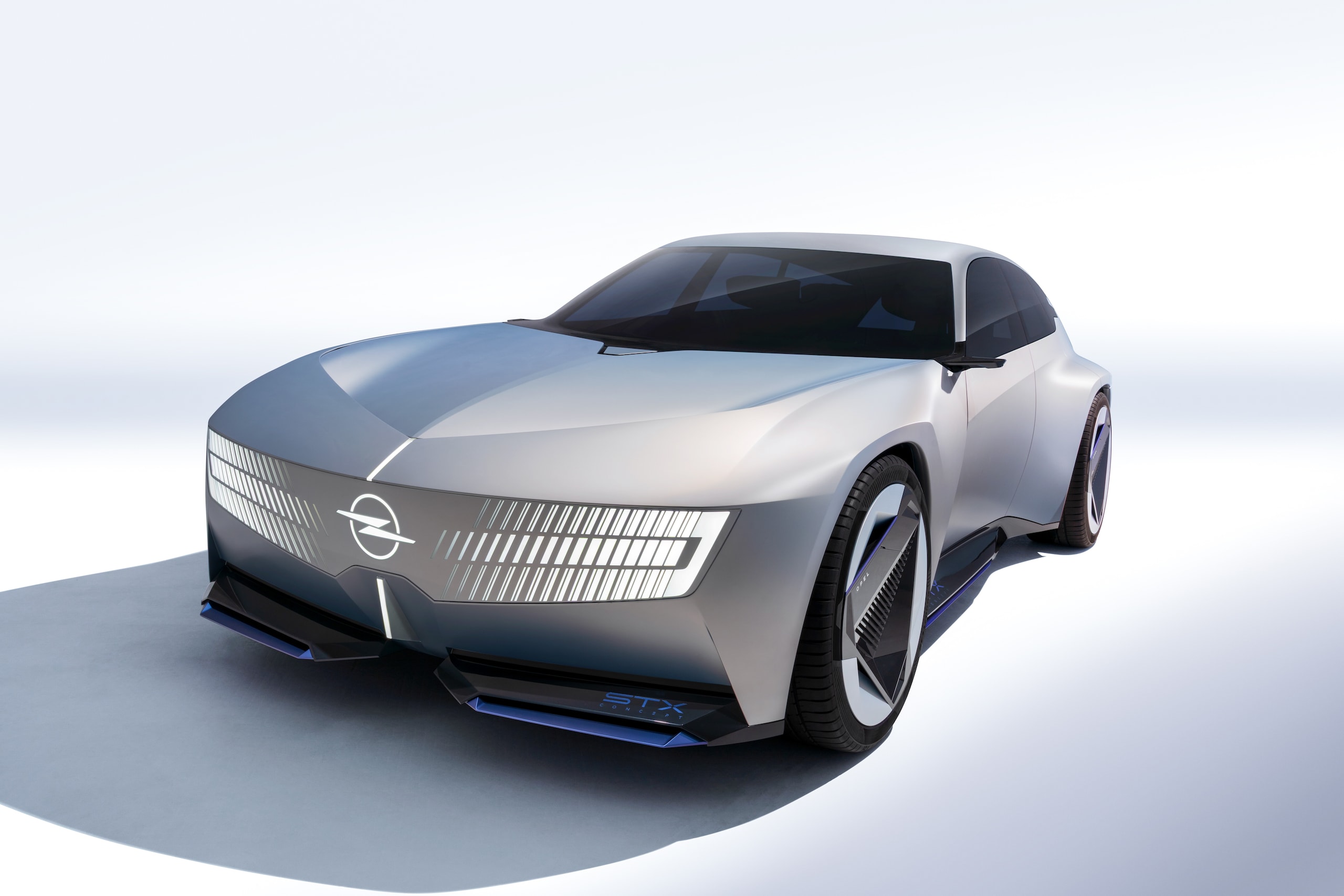 Opel STX Concept, il futuro è wagon