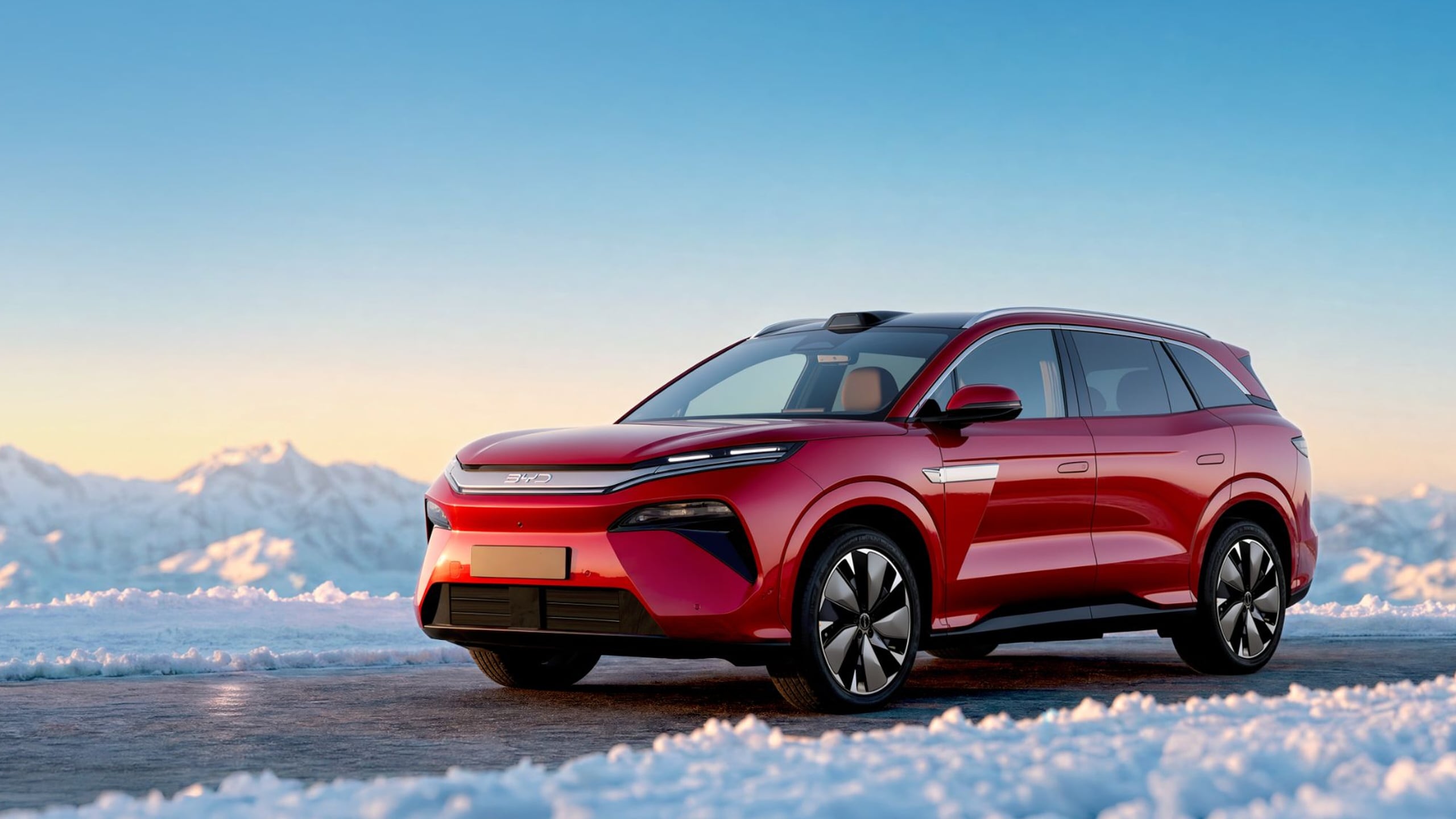 BYD ATTO 8, ammiraglia a zero emissioni