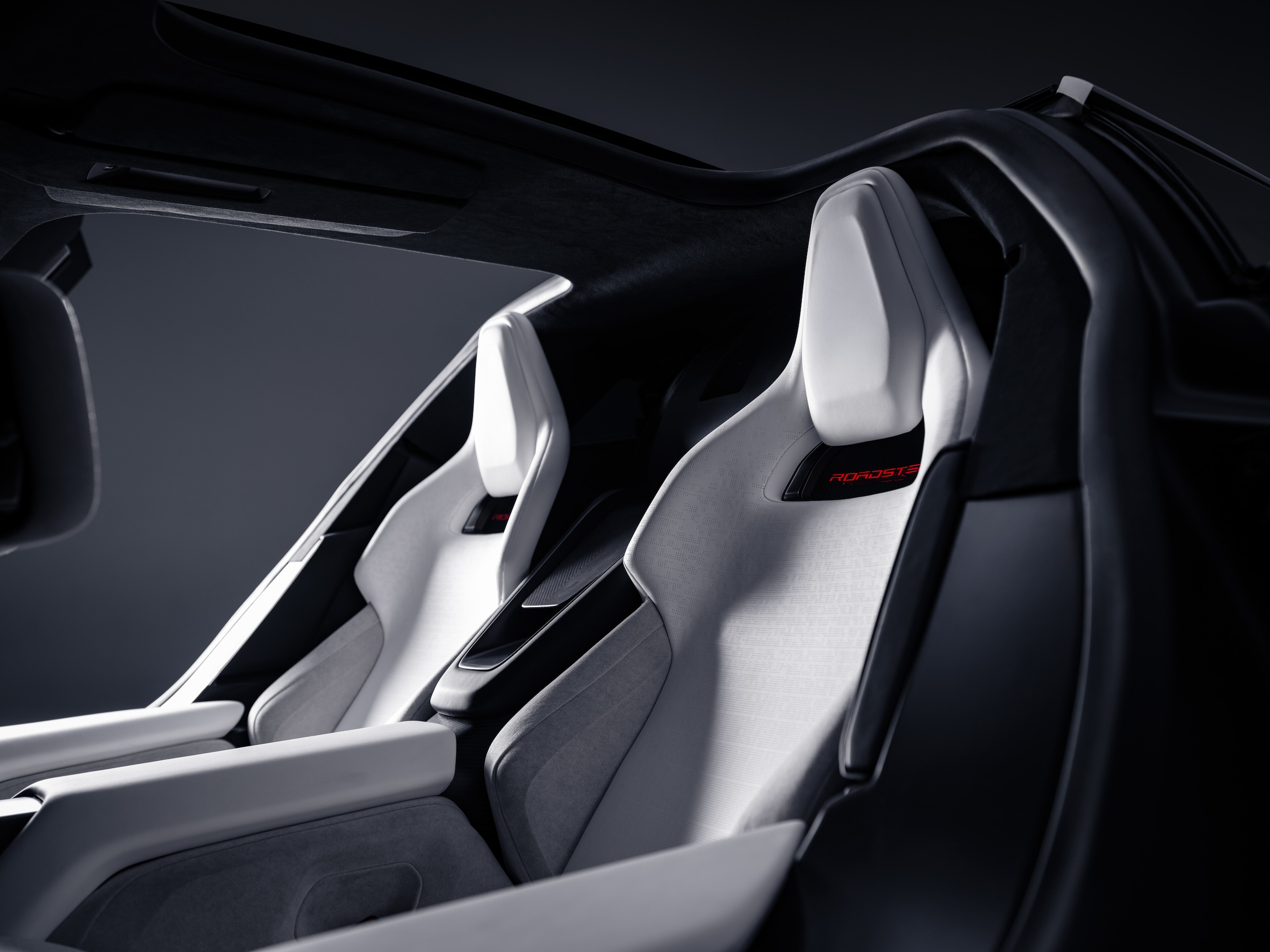 Tesla Roadster: prestazioni estreme e microrazzi SpaceX