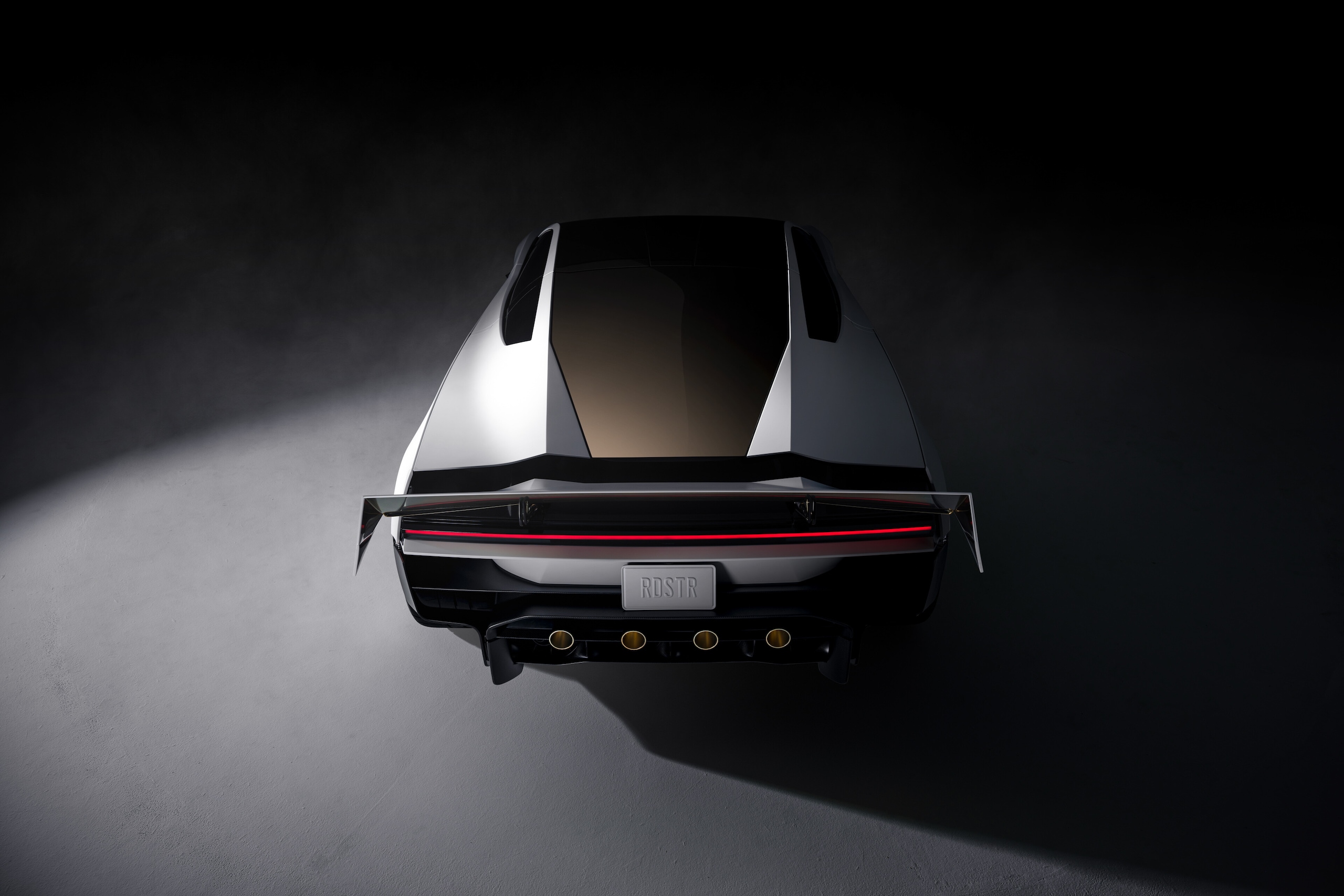 Tesla Roadster: prestazioni estreme e microrazzi SpaceX