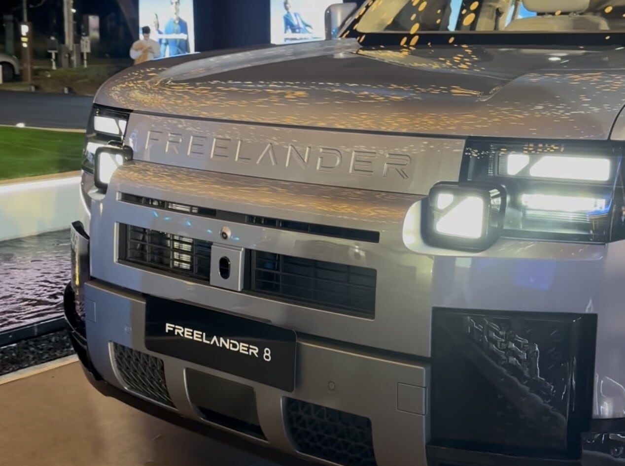 Freelander 8, il ritorno: le foto da Wuhu