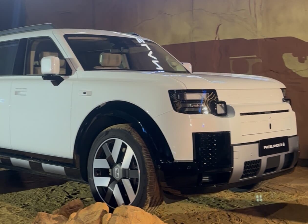 Freelander 8, il ritorno: le foto da Wuhu