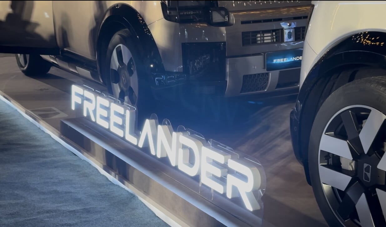 Freelander 8, il ritorno: le foto da Wuhu