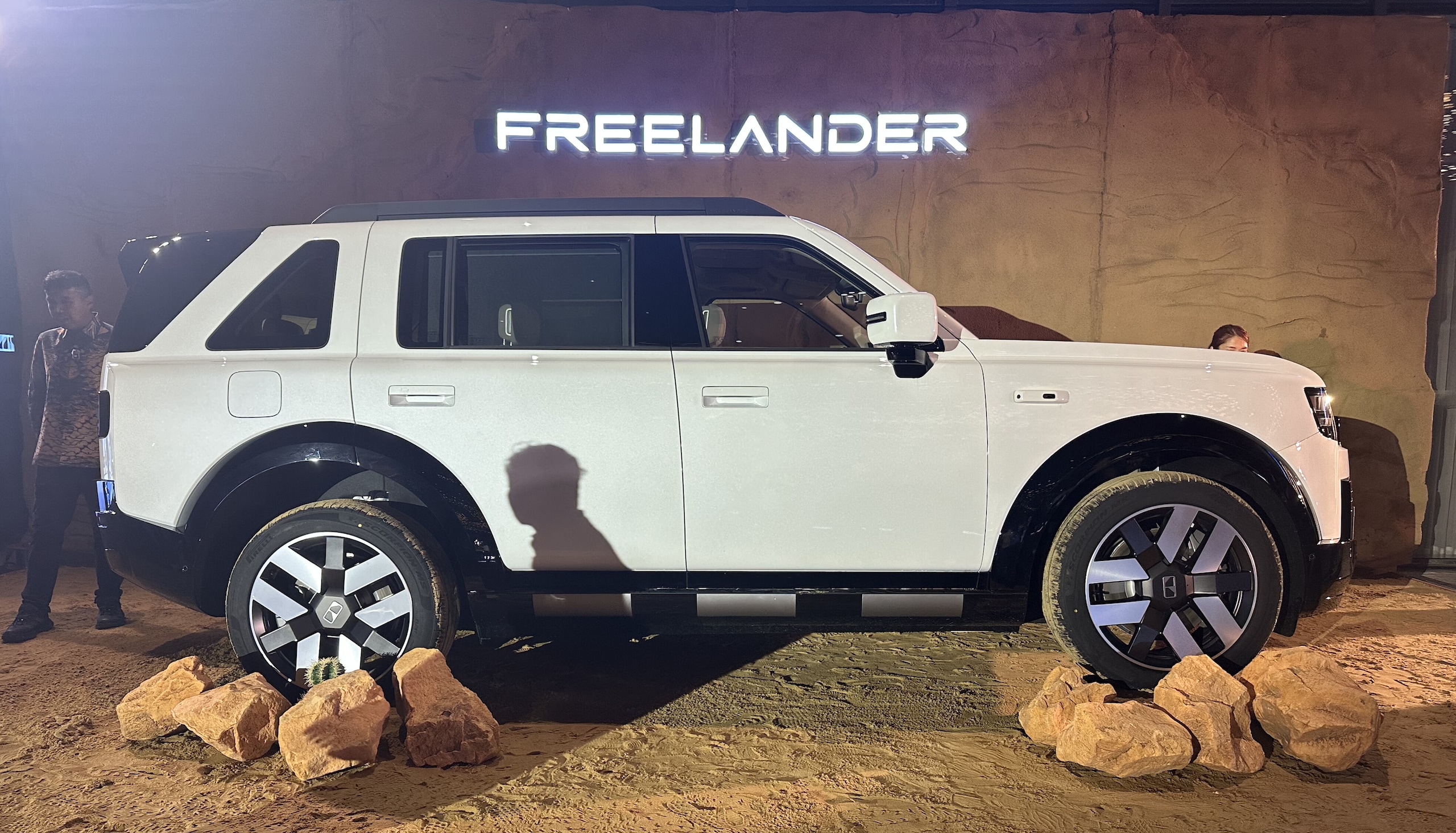 Freelander 8, il ritorno: le foto da Wuhu