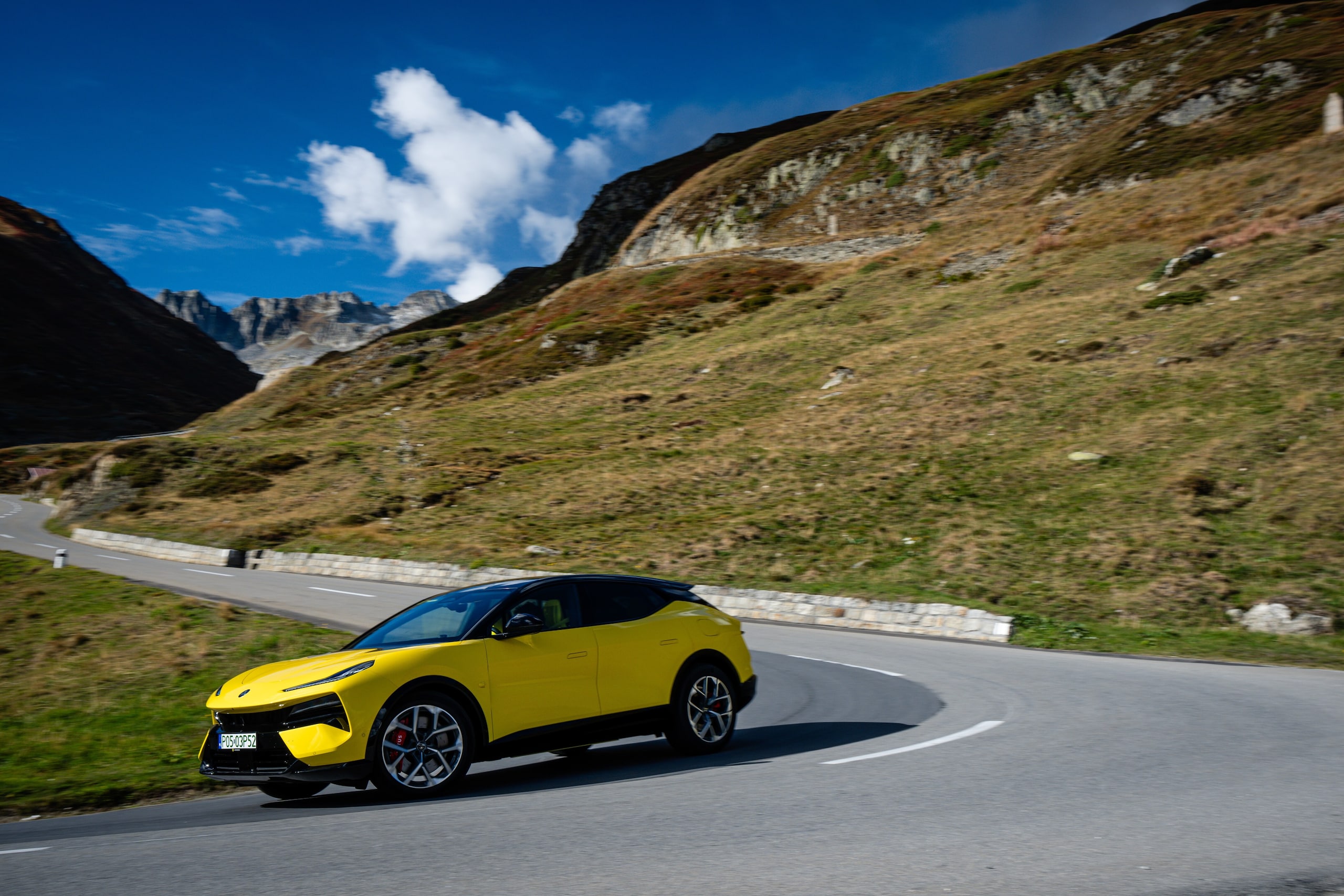 Lotus Eletre X, scocca la scintilla