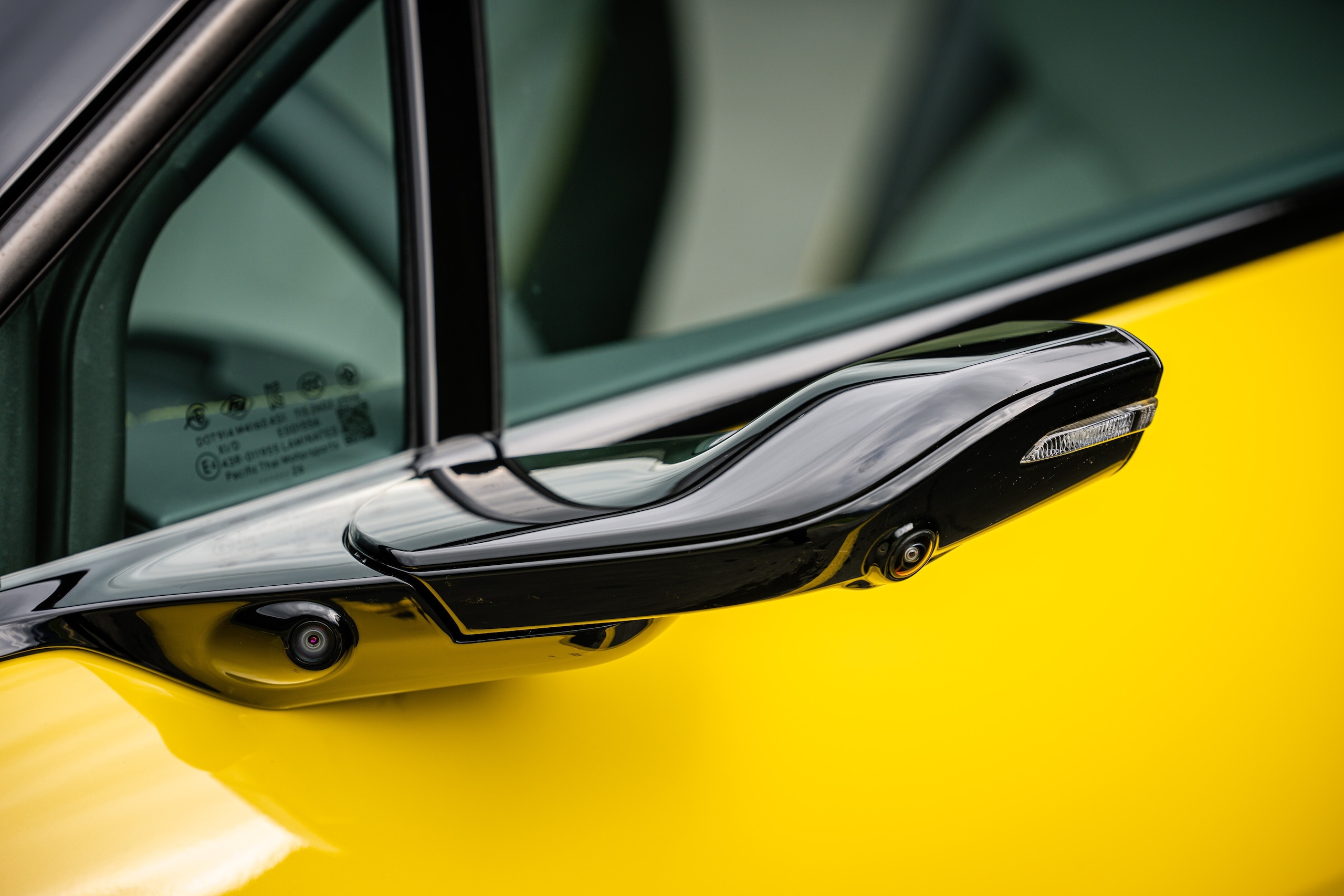 Lotus Eletre X, scocca la scintilla