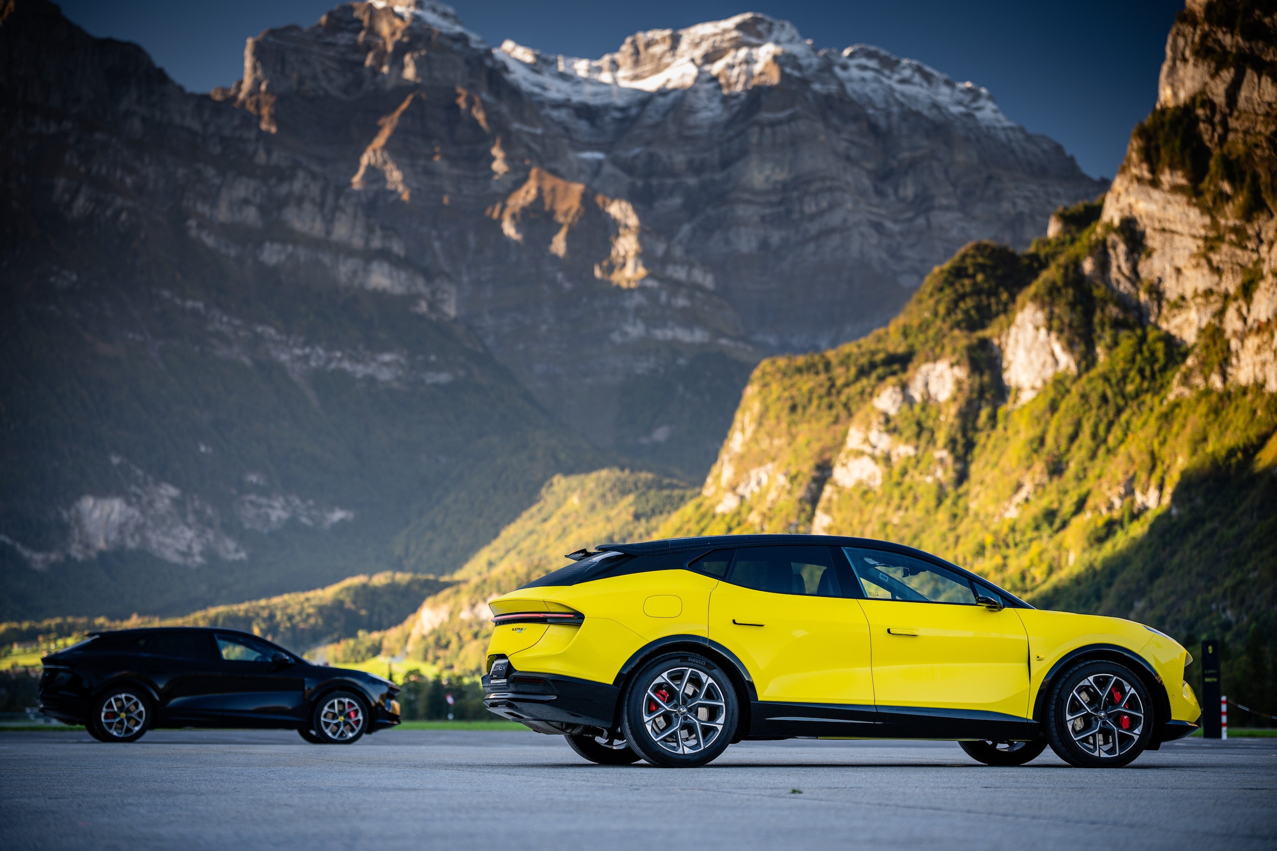 Lotus Eletre X, scocca la scintilla