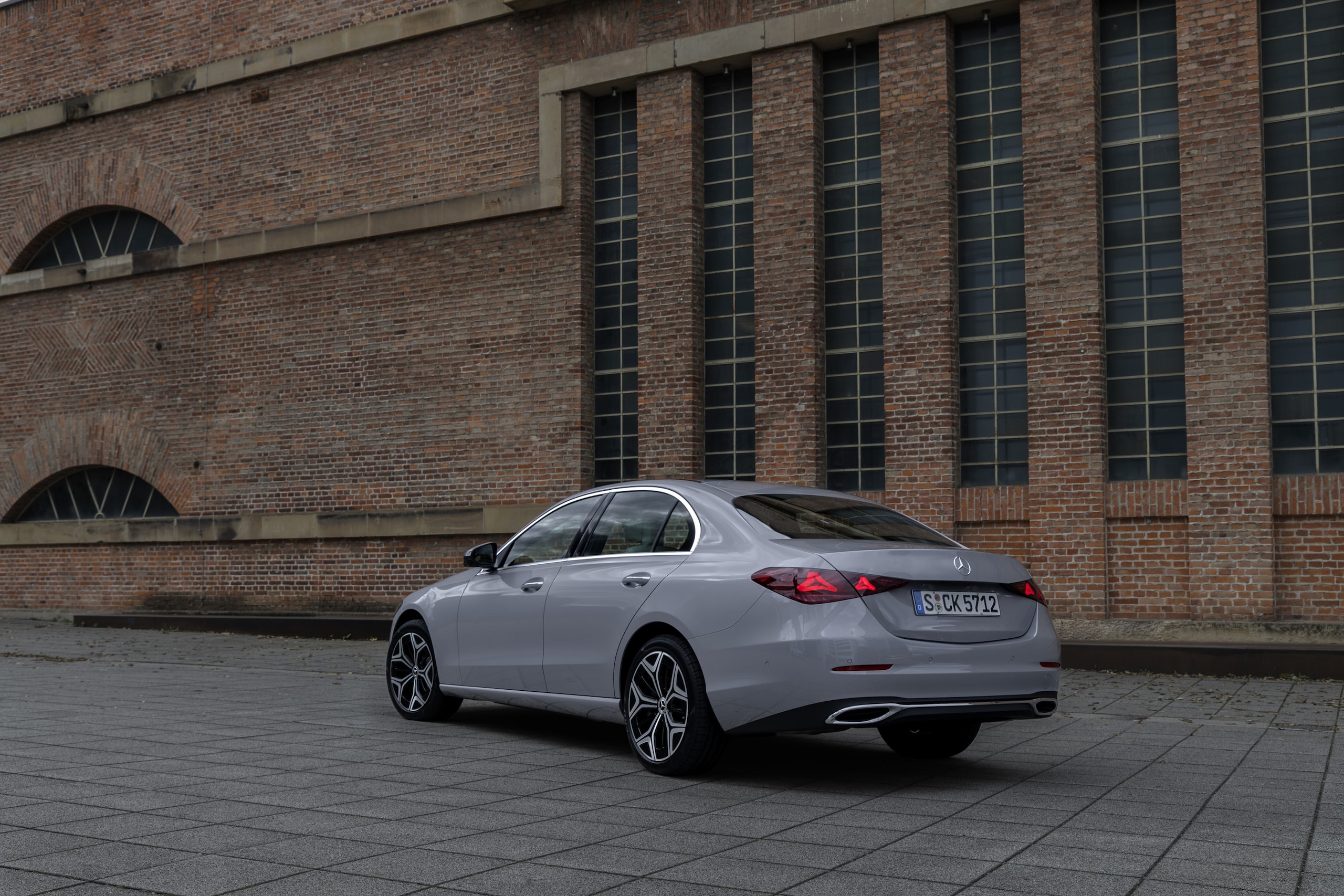 Mercedes-Benz Classe C 2026, nuovo vestito e tanta sostanza