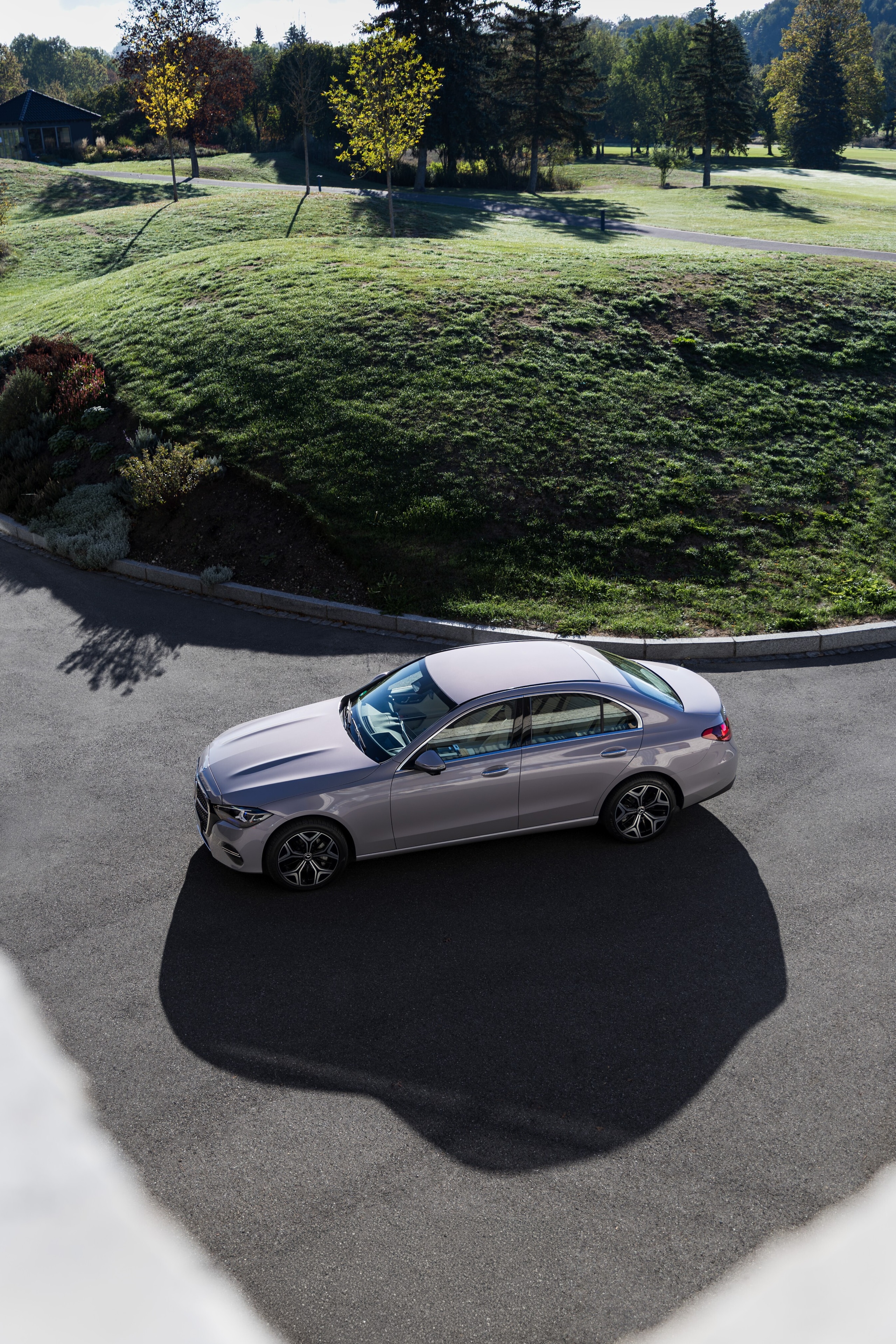 Mercedes-Benz Classe C 2026, nuovo vestito e tanta sostanza