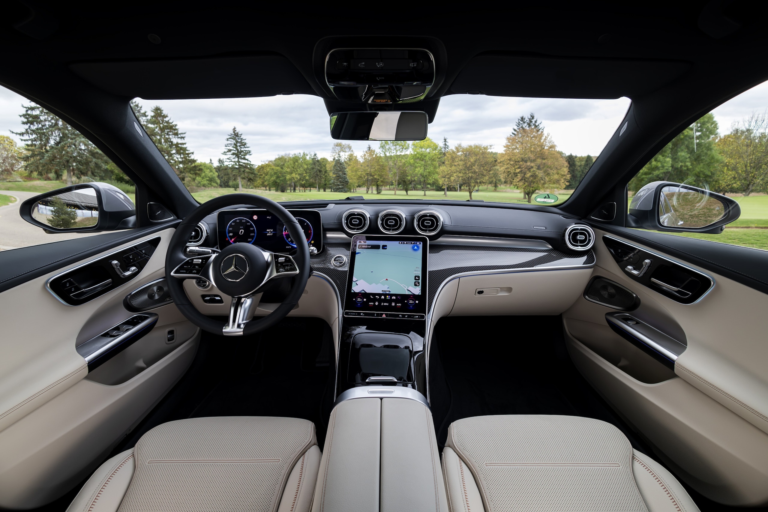 Mercedes-Benz Classe C 2026, nuovo vestito e tanta sostanza