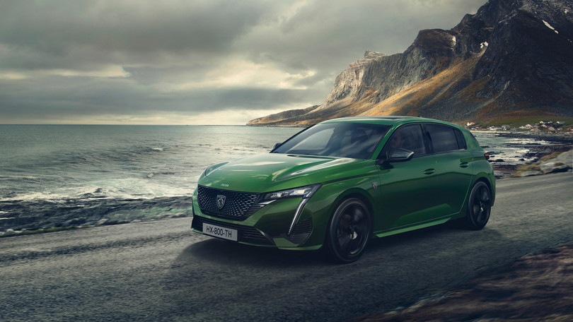 Sul prossimo numero di auto: Peugeot 308, il nuovo Leone