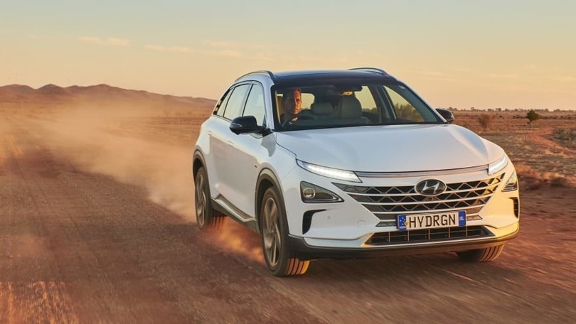 Hyundai Nexo, oltre 900 km con un pieno di idrogeno