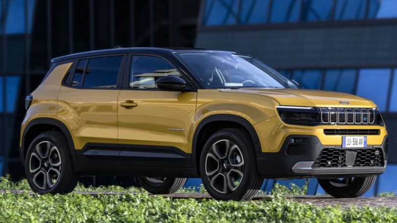 Jeep Avenger, prezzo e caratteristiche della versione benzina