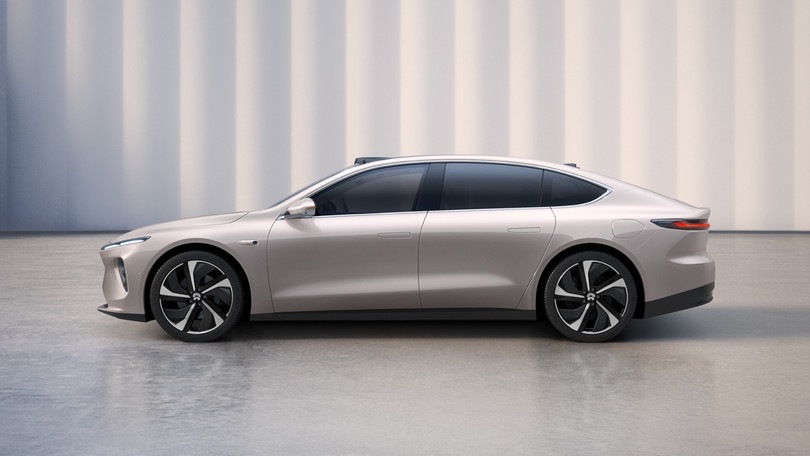 Nio punta Mercedes EQS con una berlina da oltre 100.000 euro