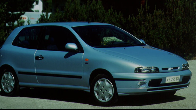 Parco auto italiano sempre più vecchio e mercato depresso