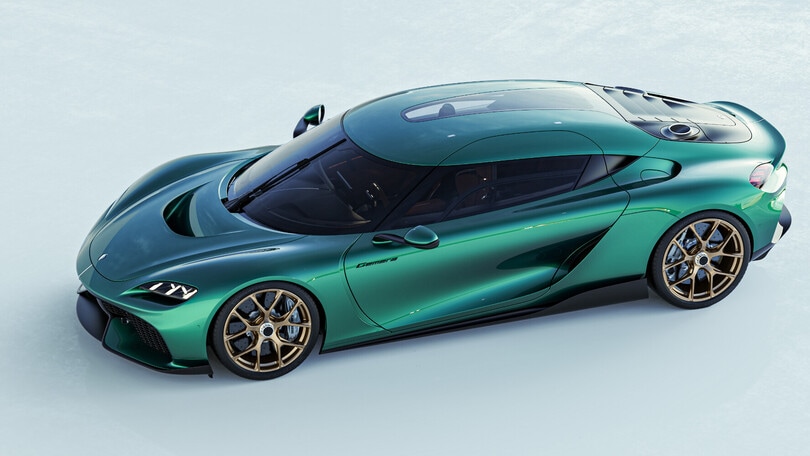 Koenigsegg Gemera pronta a sverniciare Tesla Model S Plaid