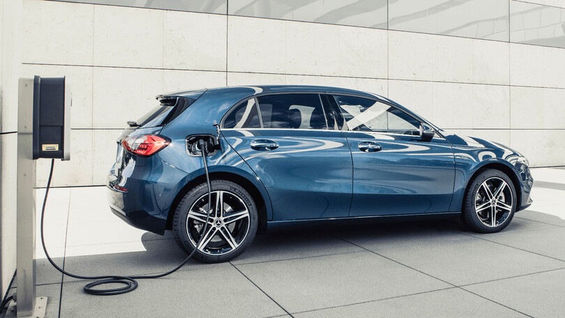 Mercedes, come vanno i plug-in della Stella