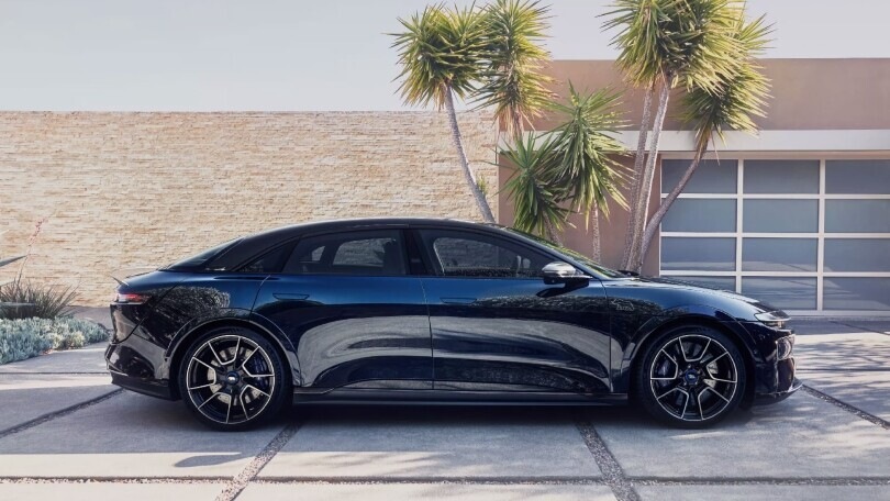 Lucid apre la sua prima fabbrica automobilistica in Arabia Saudita