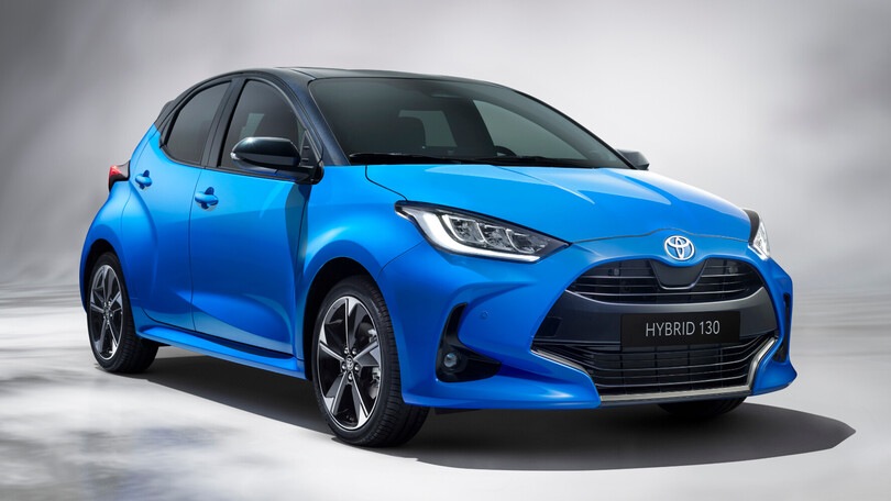 Toyota Yaris 2024, aperti gli ordini in Italia
