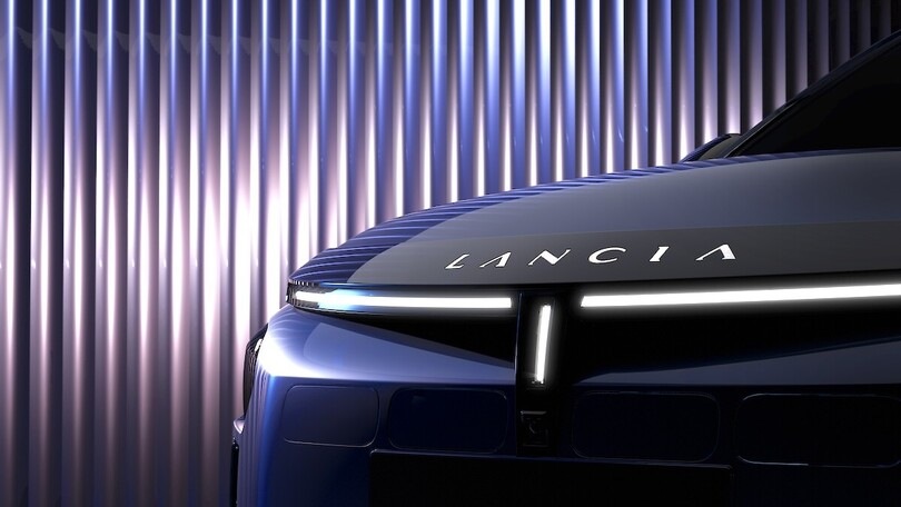 Nuova Lancia Ypsilon 2024 senza segreti: il design e le caratteristiche