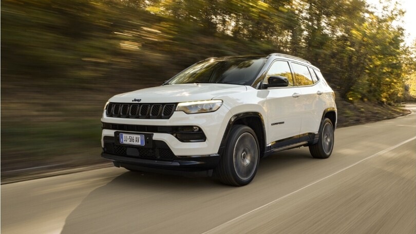 Jeep Compass 2024, i prezzi del model year e le novità