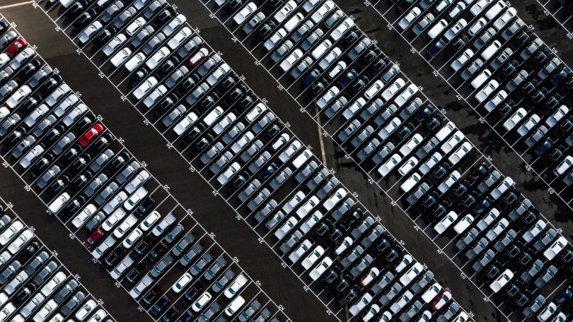 Mercato auto novembre 2023, si cresce ma di poco: +6%