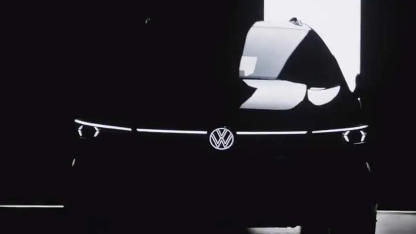 Volkswagen Golf 8 restyling, il CEO anticipla il frontale