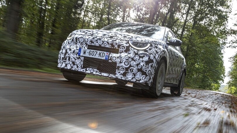 Abarth 600e, 240 cavalli elettrici con Stellantis Motorsport