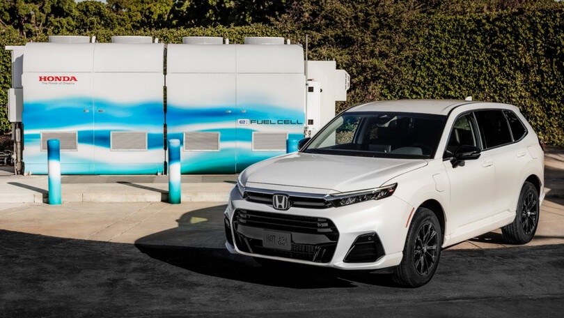 Honda crede nell'idrogeno, ecco CR-V e:FCEV