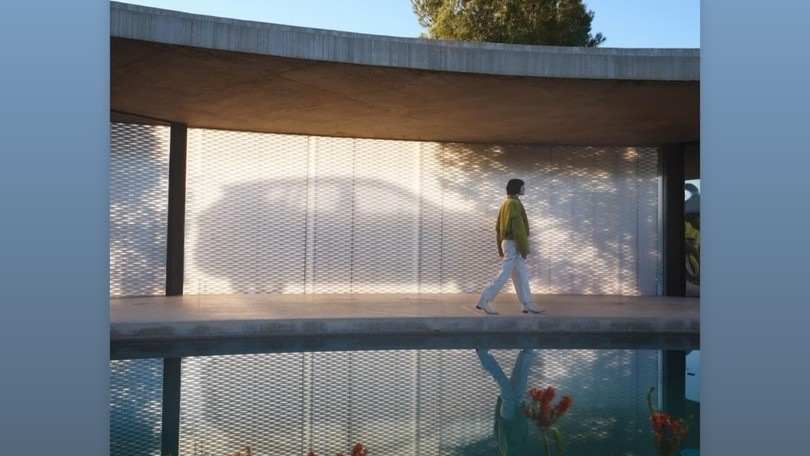 Nuova BMW iX3, Vision Neue Klasse X introduce il futuro elettrico