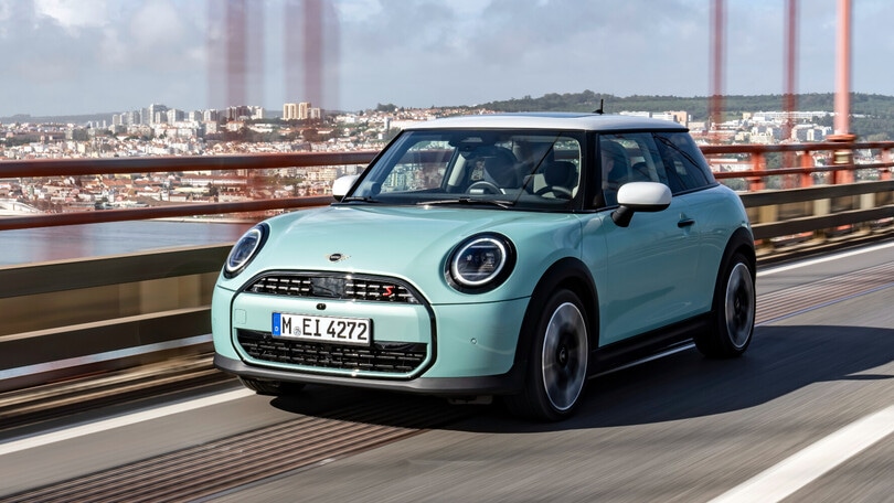 Nuova Mini Cooper S: debutta l’allestimento Classic