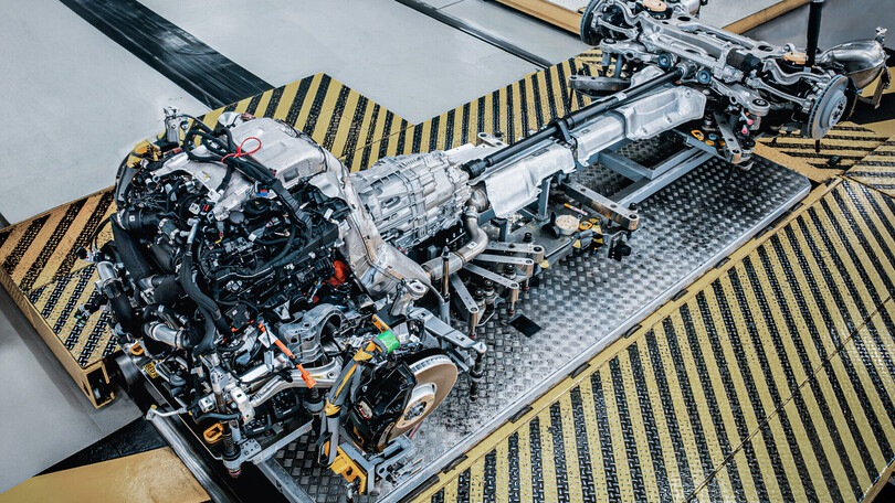 Bentley non fa come Ferrari, addio al W12