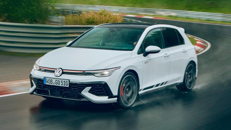 Volkswagen Golf Clubsport, oltre la GTI con 300 cv, ma in Italia...