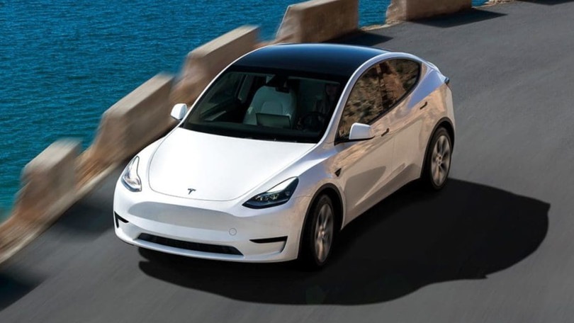 Tesla Model Y, arriva l'upgrade per aumentare l'autonomia di 80 km