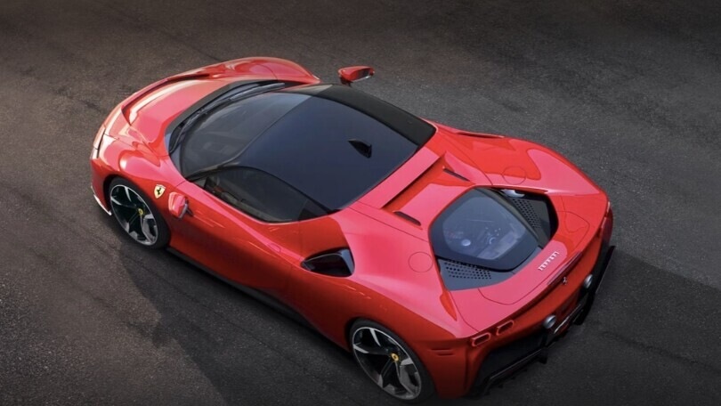 Ferrari, è ufficiale: finisce la produzione della SF90 ibrida e non solo