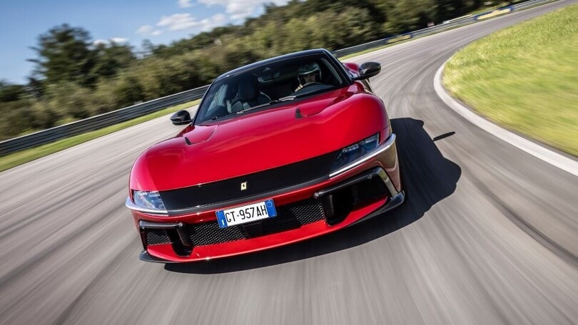 Ferrari, immortale 12Cilindri