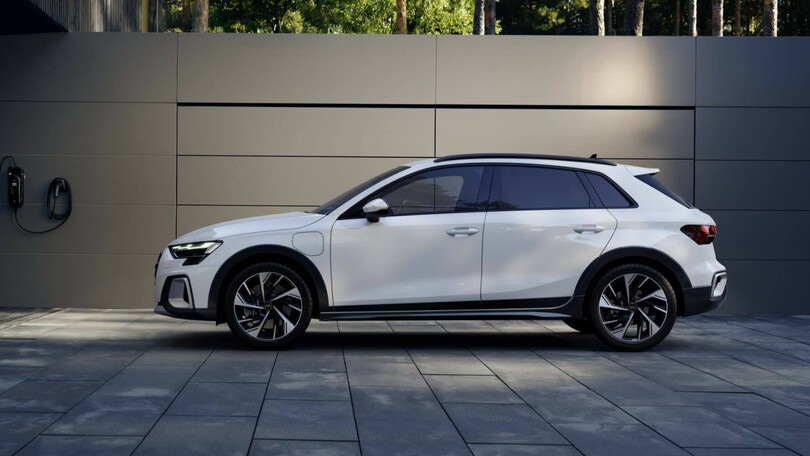 Audi A3 allstreet TFSI e, arriva il crossover plug-in