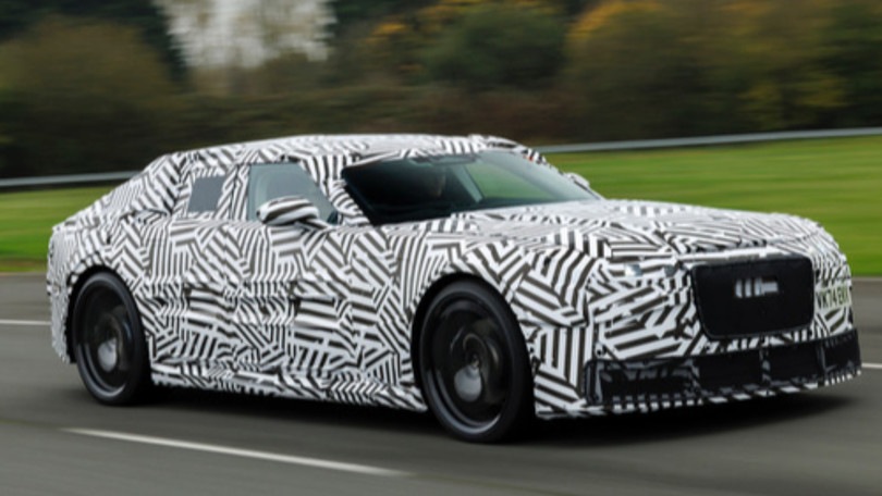 Jaguar verso le zero emissioni: avvistata la nuova GT a quattro porte