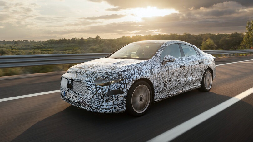 Mercedes: la rivoluzione parte dal motore ibrido 1.5 M 252
