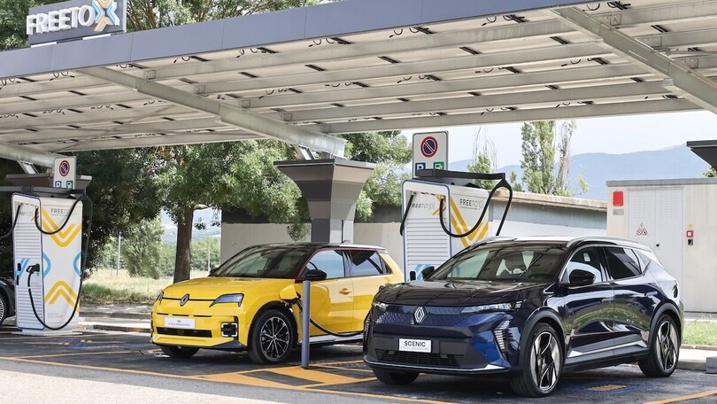 Ricarica HPC in autostrada e fuori, Mobilize entra in Free to X