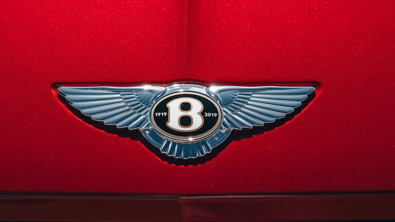 Bentley, altro rinvio,al 2027 per la prima elettrica