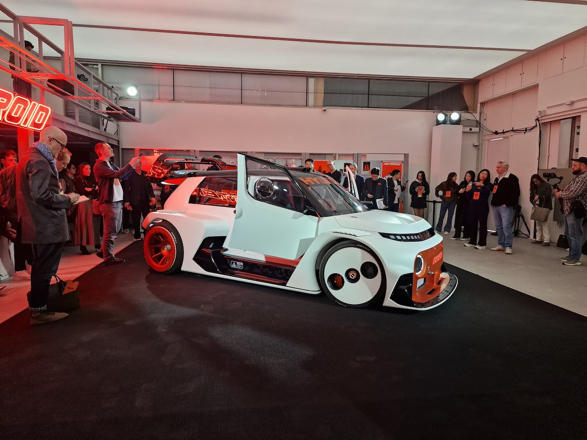 La Hyundai INSTEROID vista da vicino a Seul