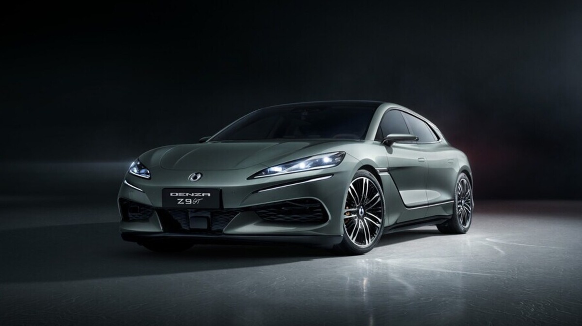 Sul nuovo numero di Auto: Denza Z9GT, rivoluzione premium