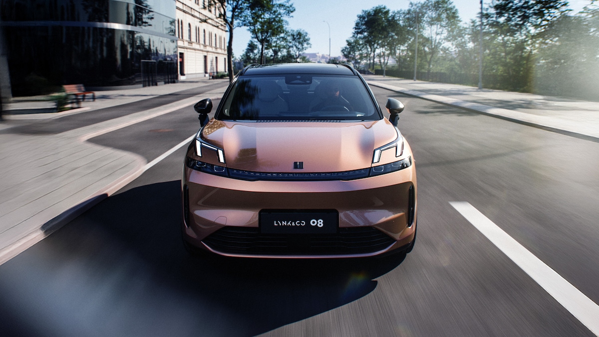 Le foto della Lynk & Co 08, Suv ibrido plug-in da 200 km di autonomia