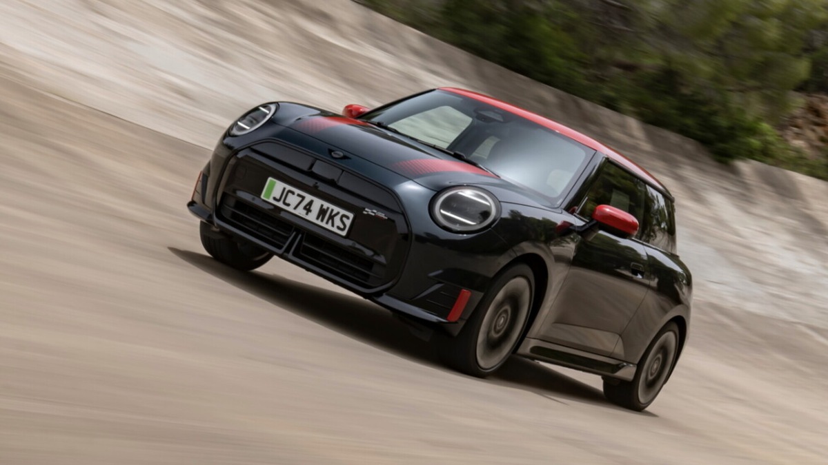 Mini John Cooper Works Electric, il test