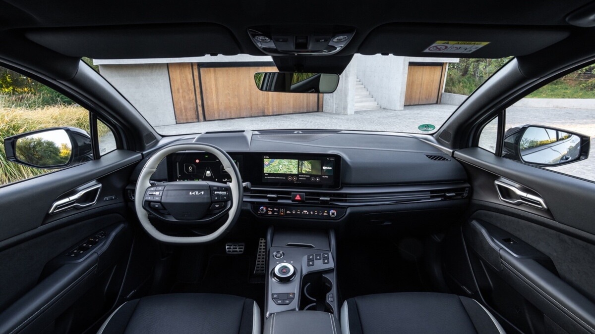 Kia Sportage 2025, il restyling cambia tutto